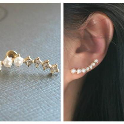 Pearl With Crystal Stud Ear Cuffs Curved Crystal..
