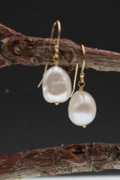 14k gold filled Baroque Pearl earrings